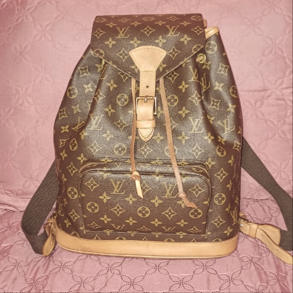 AUTHENTIC Louis Vuitton Montsouris GM Backpack